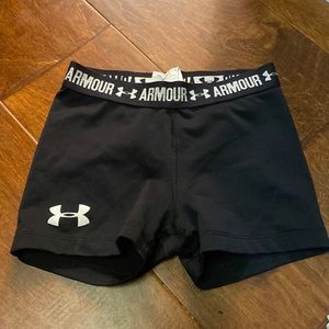 Youth girls size small under armour shorts black